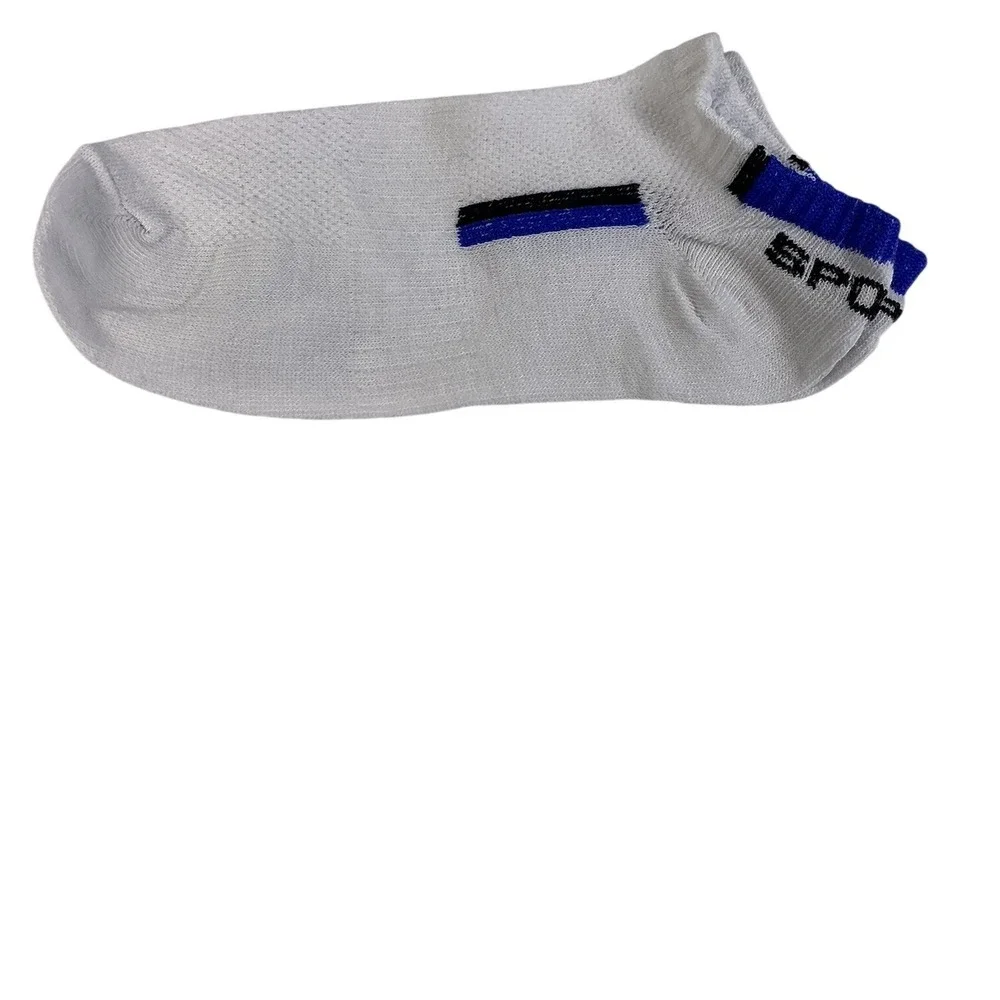 The Unbranded Brand men white